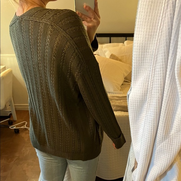 Dark green cardigan- size M - Picture 3 of 4